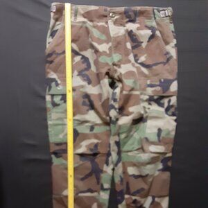 Authentic Unisex Camouflage Pants w/Zippers